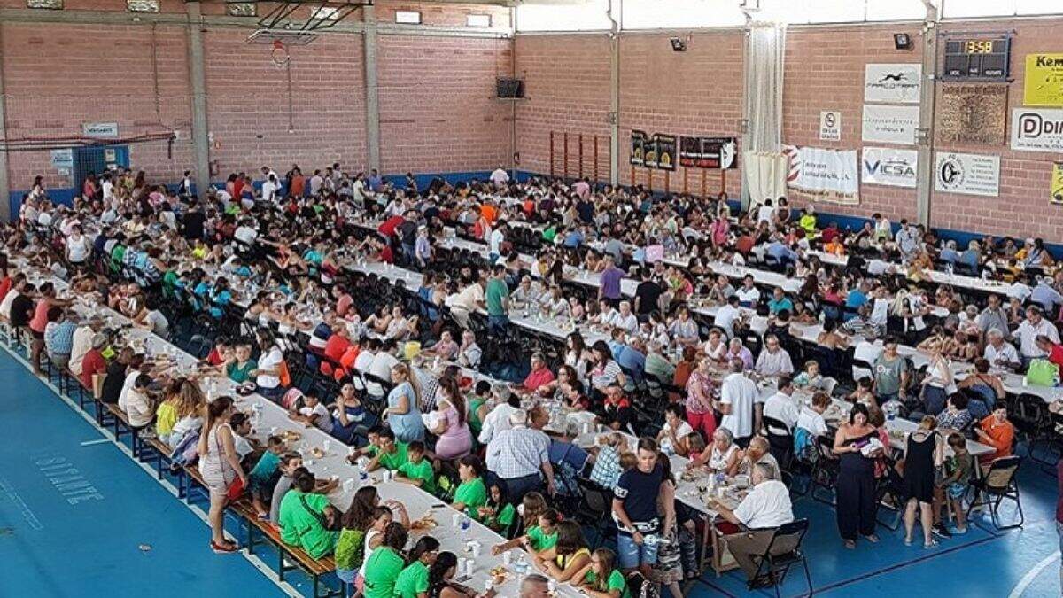 Comida popular con motivo de San Jorge en Pedrola. / AYTO. PEDROLA
