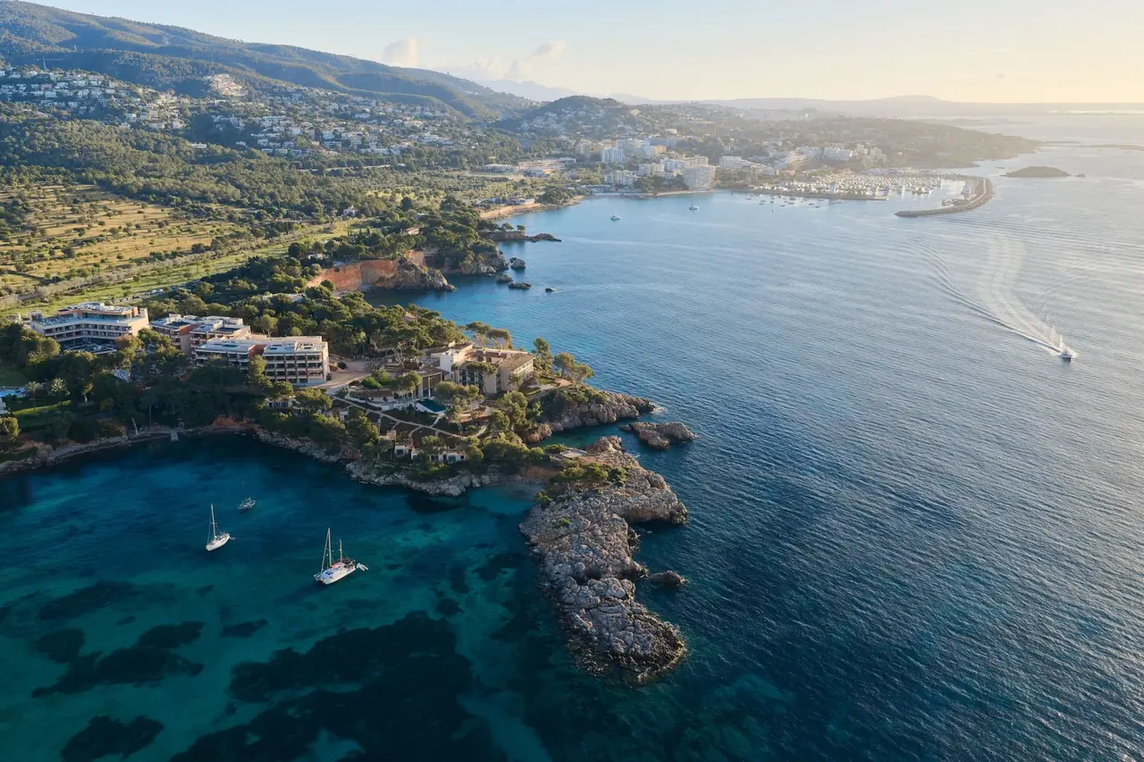 Vista aérea del Mandarin Oriental Punta Negra Mallorca / Mandarin Oriental